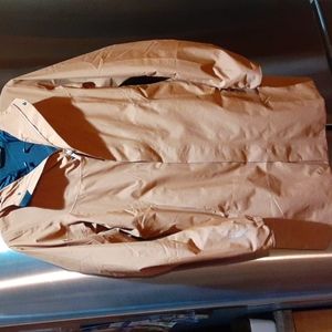 Womens small ARC'TERYX burnt orange goretex rain jacket